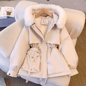 Parka Hiver Fourrure : Chaleur Élégante & Confort Optimal