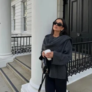 Poncho Élégant: Douceur Chaleureuse & Style Fluide