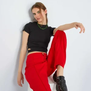 Tee-shirt cropped avec ouvertures côtés noir