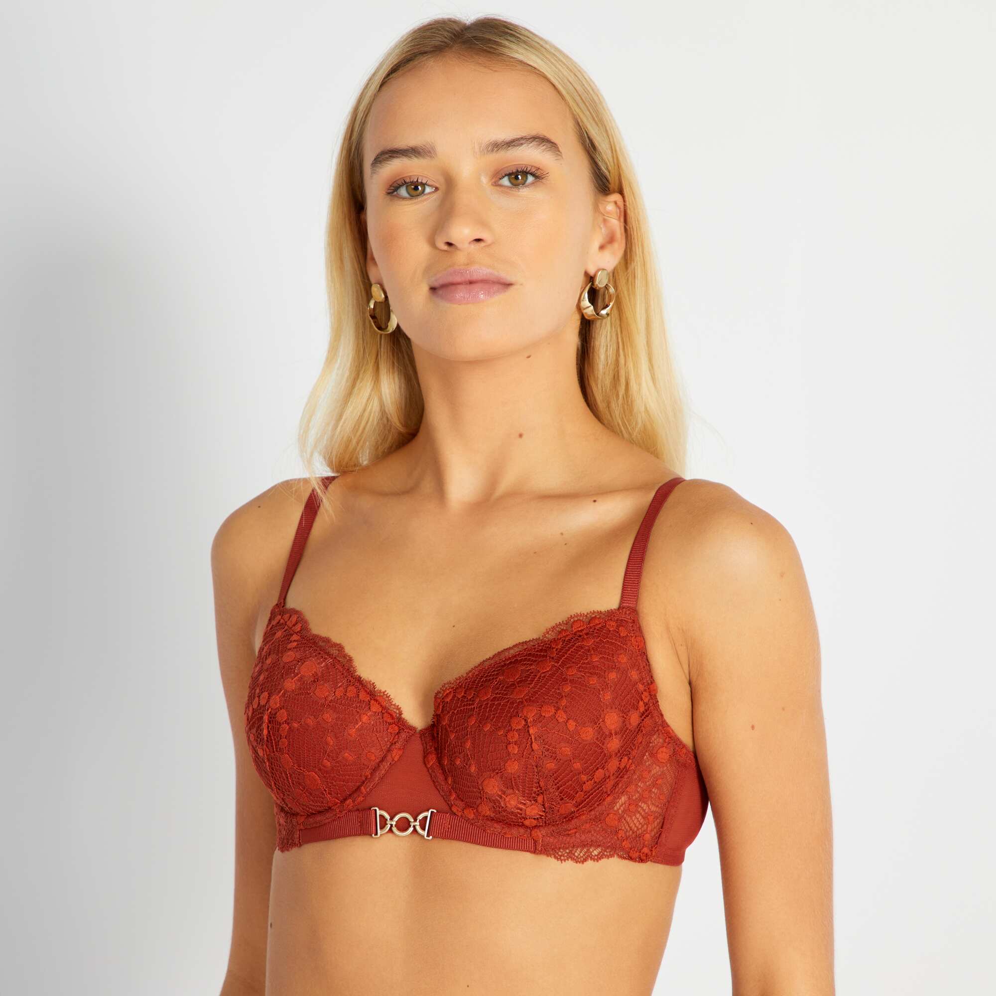 Soutien-gorge dentelle corbeille plongeant Rouge – Image 5