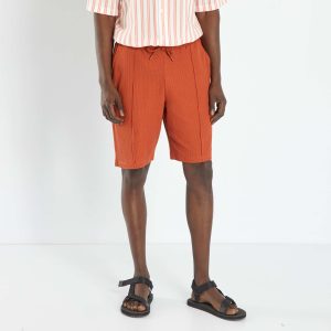 Bermuda uni en nid d'abeille marron