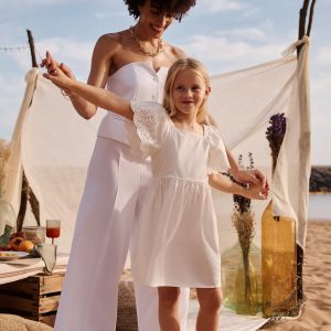 Robe à manches courtes avec broderies anglaises BLANC