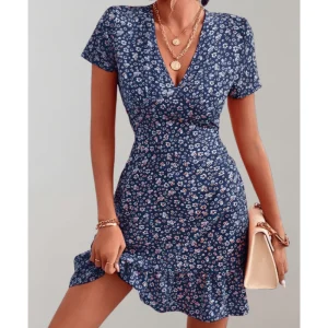 Mini Robe Fleurie Volantée Col V : Fraîcheur & Élégance