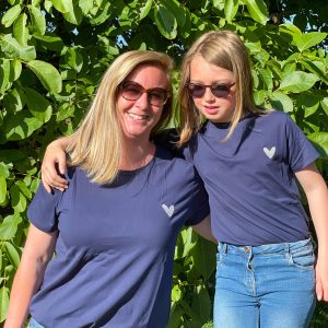 Tee-shirt coeur brodé AMOUR