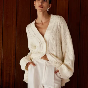 Cardigan Oversize en Maille Torsadée pour Femme | Confort Décontracté & Texture Élégante