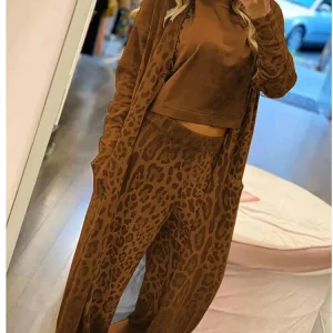 Ensemble Décontracté | Motif Léopard Ton sur Ton | Gilet Long + Pantalon Large + Top | Parfait pour Détente ou Sortie Décontractée