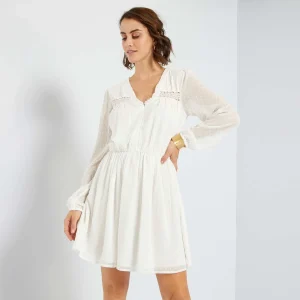 Robe courte en plumetis blanc