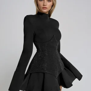 Robe Élégante | Coupe Sculptée | Idéale pour un événement stylé ou une soirée habillée