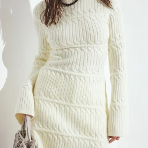 Mini Robe Maille Élastique | Coupe Ajustée Col Rond | Manches Longues Larges