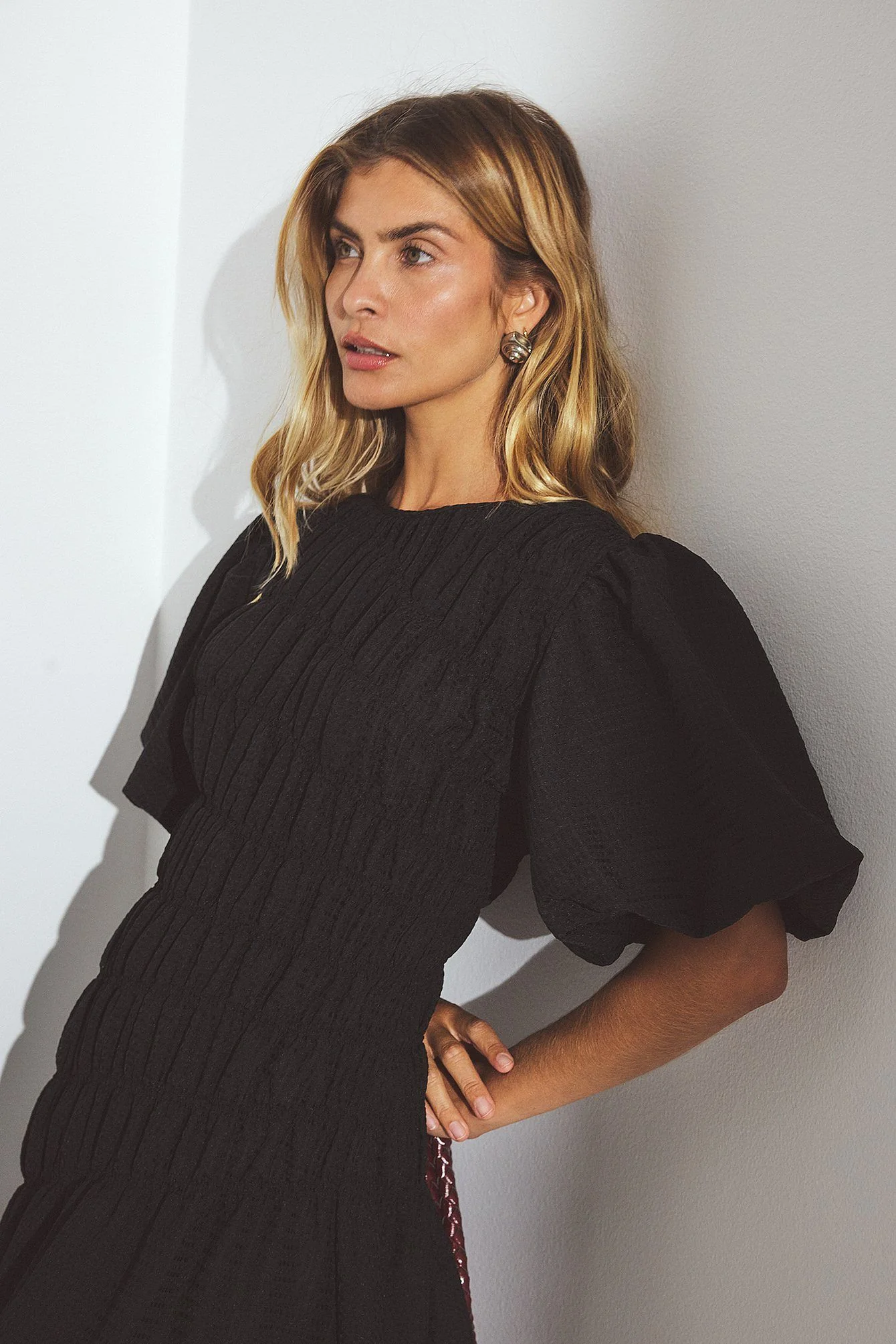 Robe Longue Femme | Effet Froncé & Manches Ballon | Silhouette Aérée & Élégance Moderne – Image 5